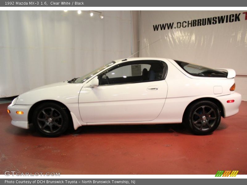 Clear White / Black 1992 Mazda MX-3 1.6