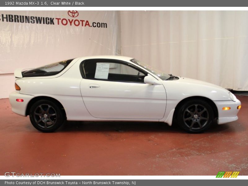 Clear White / Black 1992 Mazda MX-3 1.6