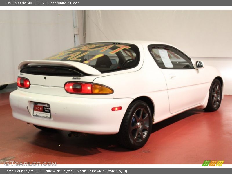 Clear White / Black 1992 Mazda MX-3 1.6