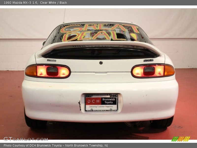 Clear White / Black 1992 Mazda MX-3 1.6