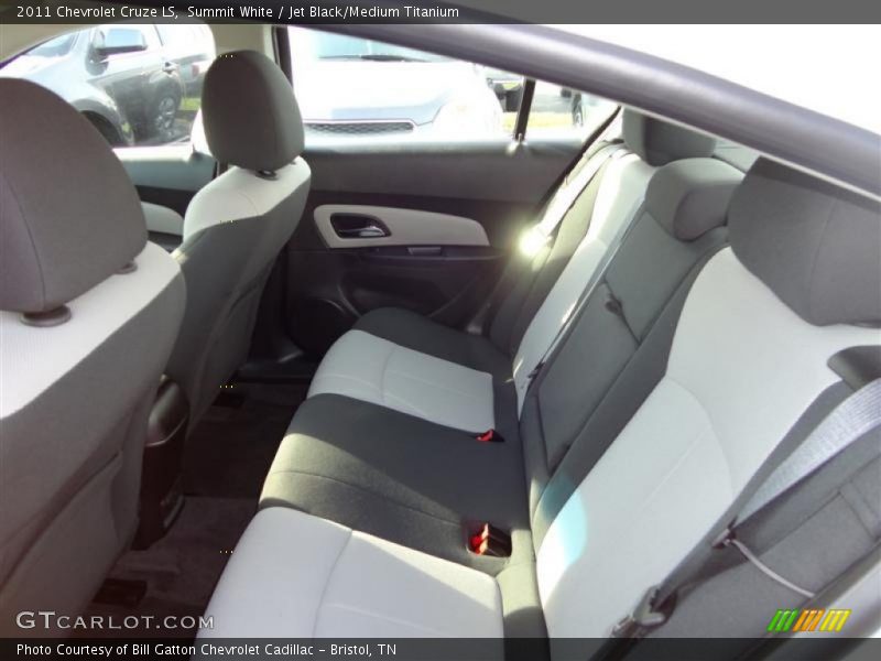 Summit White / Jet Black/Medium Titanium 2011 Chevrolet Cruze LS