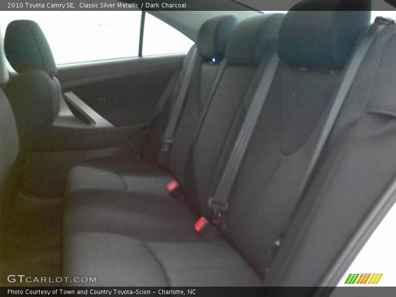 Classic Silver Metallic / Dark Charcoal 2010 Toyota Camry SE
