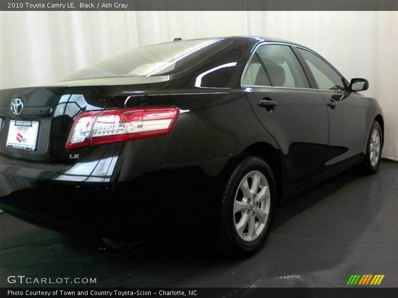 Black / Ash Gray 2010 Toyota Camry LE