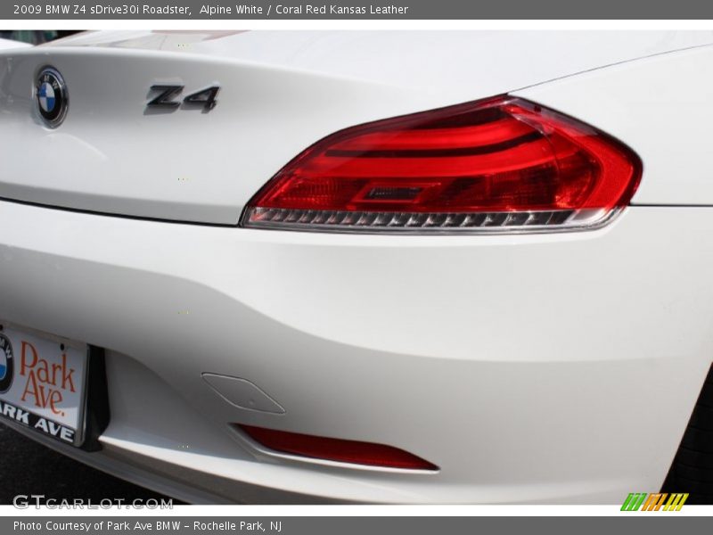 Alpine White / Coral Red Kansas Leather 2009 BMW Z4 sDrive30i Roadster