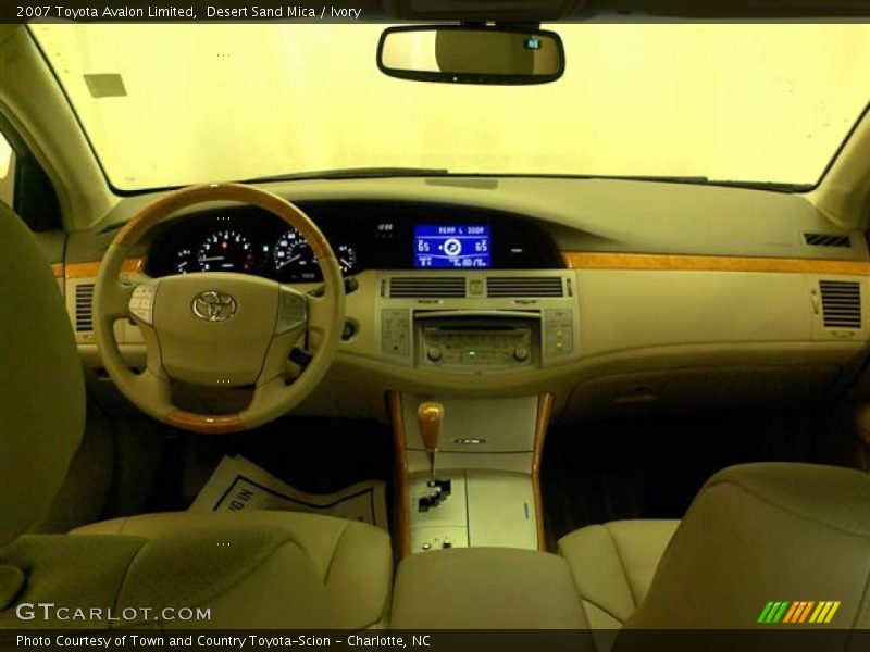 Desert Sand Mica / Ivory 2007 Toyota Avalon Limited