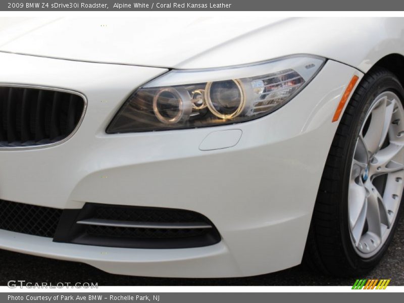 Alpine White / Coral Red Kansas Leather 2009 BMW Z4 sDrive30i Roadster