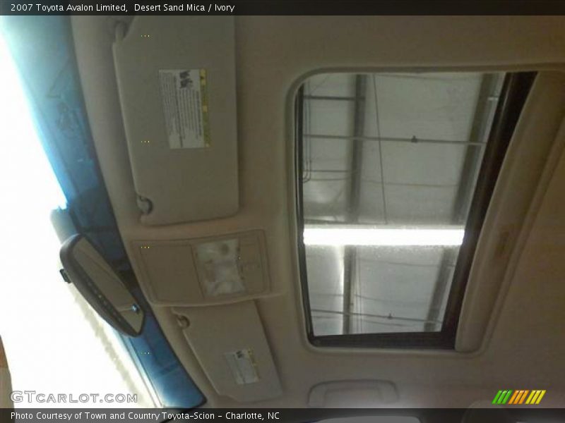 Desert Sand Mica / Ivory 2007 Toyota Avalon Limited