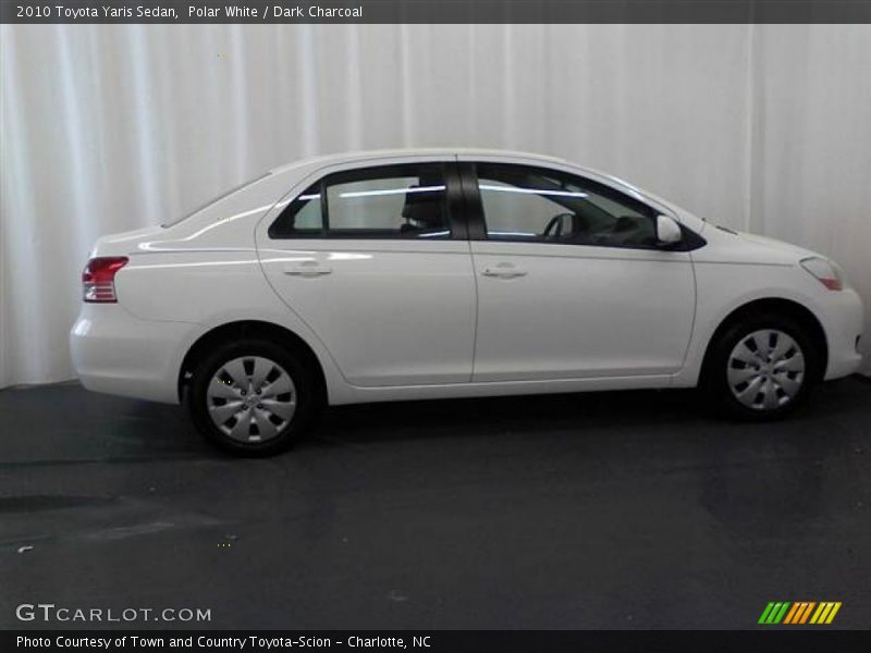 Polar White / Dark Charcoal 2010 Toyota Yaris Sedan