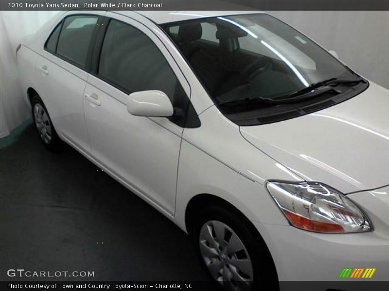 Polar White / Dark Charcoal 2010 Toyota Yaris Sedan