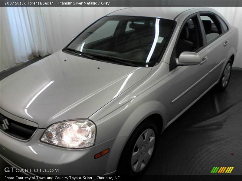 Titanium Silver Metallic / Grey 2007 Suzuki Forenza Sedan