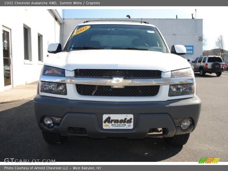 Summit White / Graphite 2002 Chevrolet Avalanche 4WD