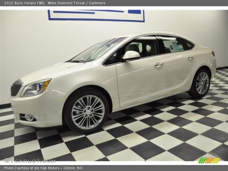 White Diamond Tricoat / Cashmere 2012 Buick Verano FWD