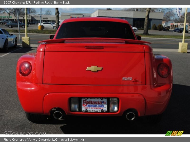 Redline Red / Ebony Black 2005 Chevrolet SSR