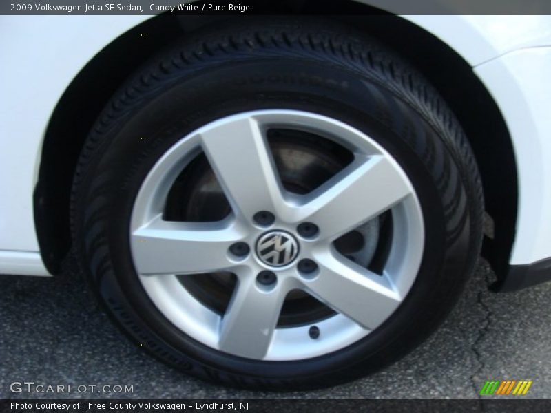 Candy White / Pure Beige 2009 Volkswagen Jetta SE Sedan