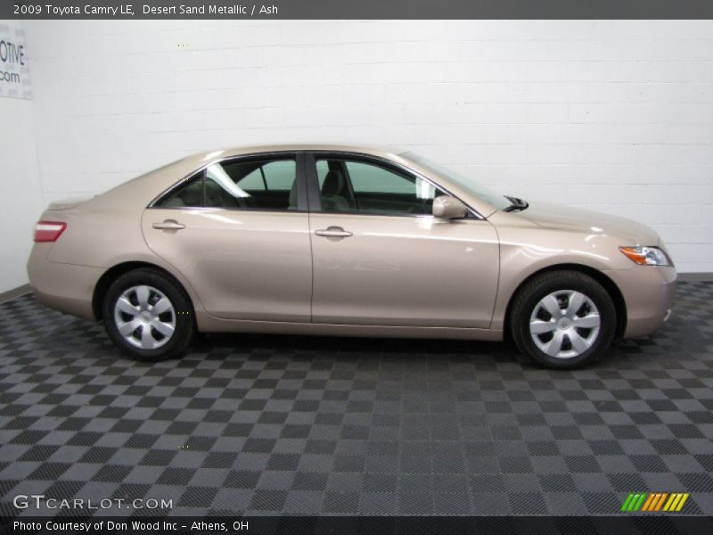 Desert Sand Metallic / Ash 2009 Toyota Camry LE