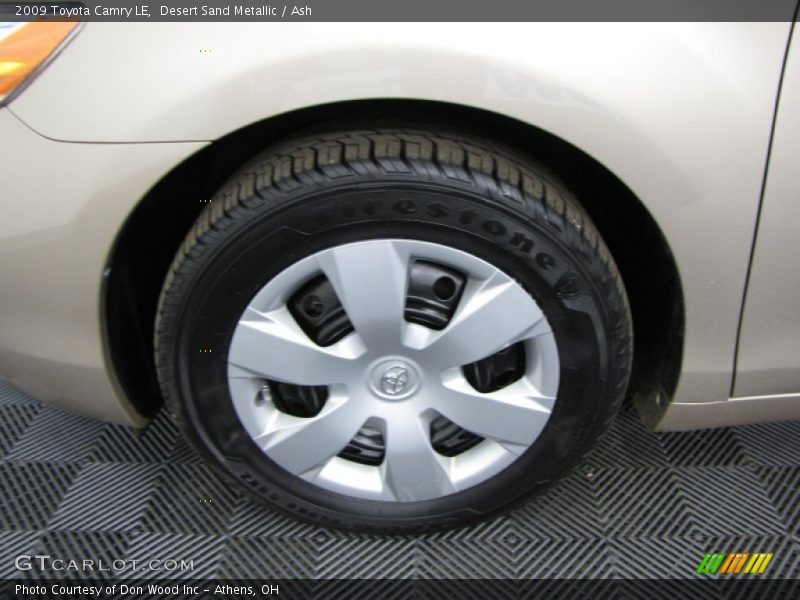Desert Sand Metallic / Ash 2009 Toyota Camry LE