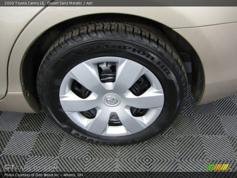 Desert Sand Metallic / Ash 2009 Toyota Camry LE