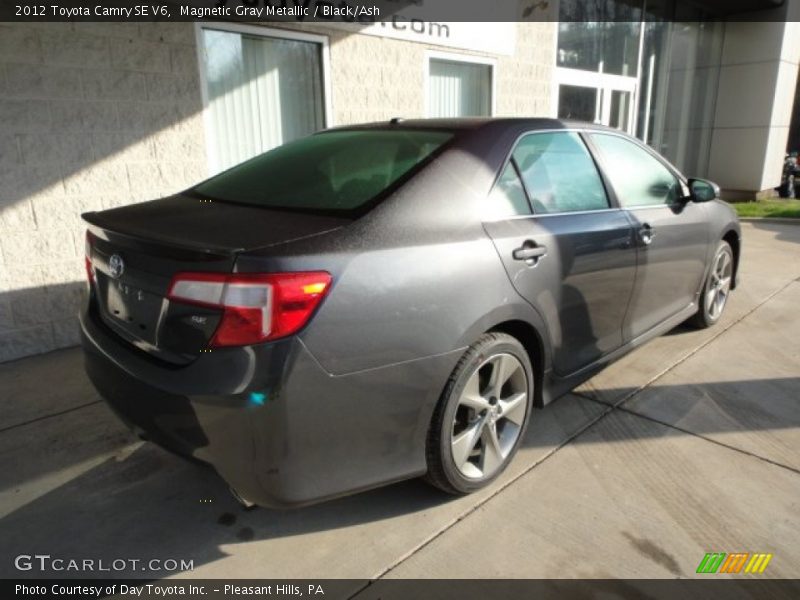 Magnetic Gray Metallic / Black/Ash 2012 Toyota Camry SE V6