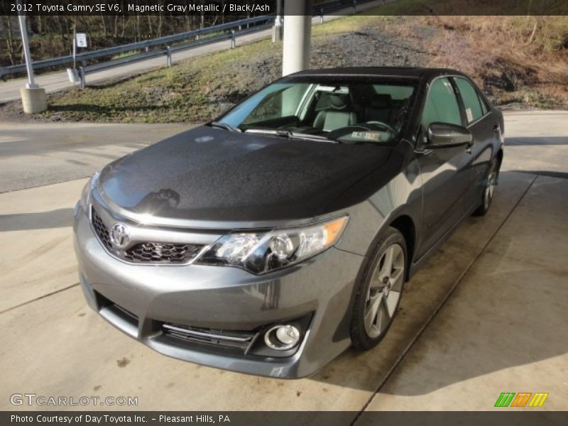 Magnetic Gray Metallic / Black/Ash 2012 Toyota Camry SE V6