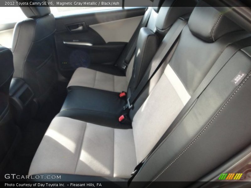 Magnetic Gray Metallic / Black/Ash 2012 Toyota Camry SE V6