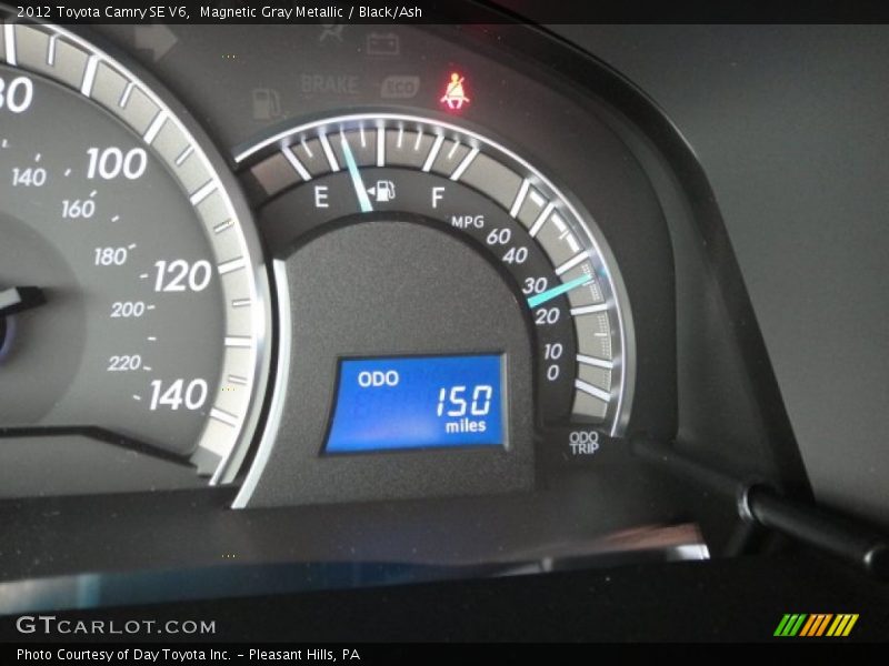 Magnetic Gray Metallic / Black/Ash 2012 Toyota Camry SE V6