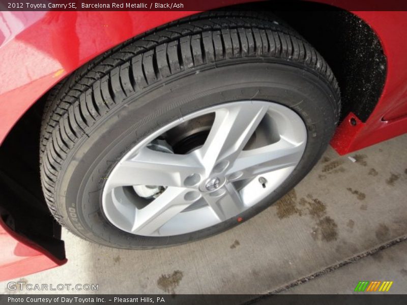 Barcelona Red Metallic / Black/Ash 2012 Toyota Camry SE