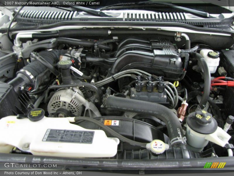 Oxford White / Camel 2007 Mercury Mountaineer AWD