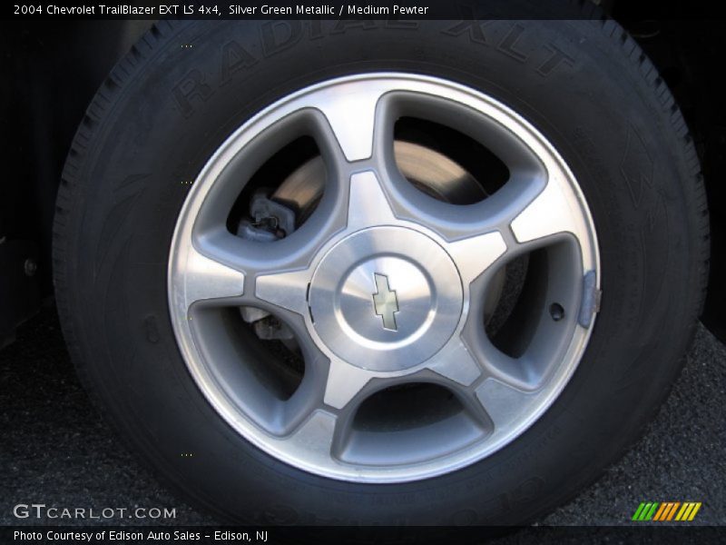  2004 TrailBlazer EXT LS 4x4 Wheel
