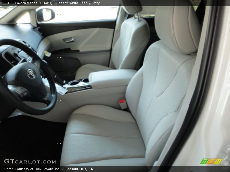 Blizzard White Pearl / Ivory 2012 Toyota Venza LE AWD