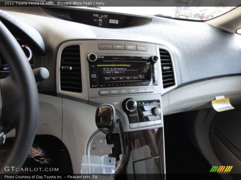 Blizzard White Pearl / Ivory 2012 Toyota Venza LE AWD