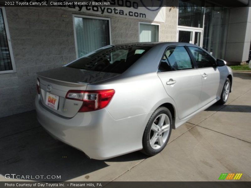 Classic Silver Metallic / Black/Ash 2012 Toyota Camry SE