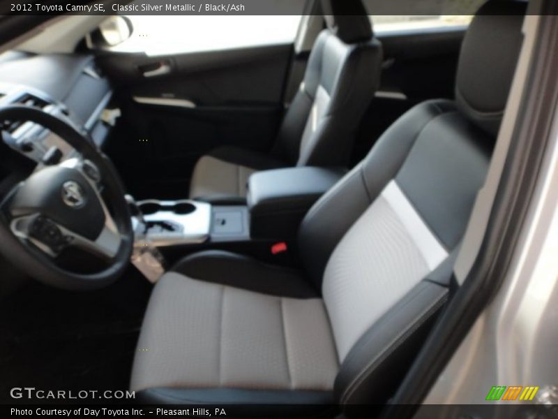 Classic Silver Metallic / Black/Ash 2012 Toyota Camry SE