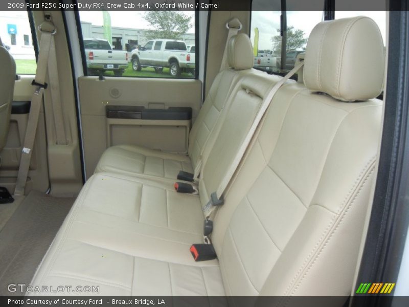 Oxford White / Camel 2009 Ford F250 Super Duty FX4 Crew Cab 4x4