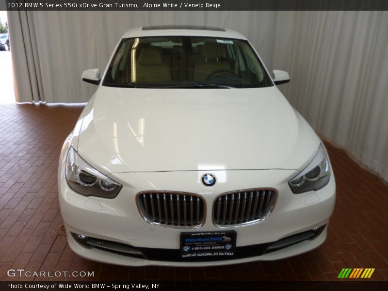 Alpine White / Veneto Beige 2012 BMW 5 Series 550i xDrive Gran Turismo