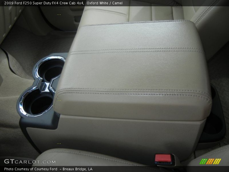 Oxford White / Camel 2009 Ford F250 Super Duty FX4 Crew Cab 4x4