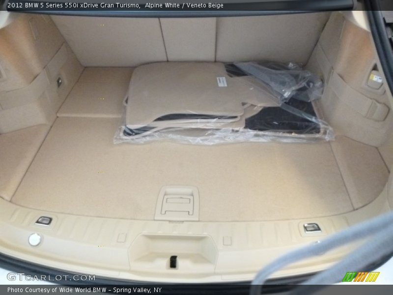  2012 5 Series 550i xDrive Gran Turismo Trunk