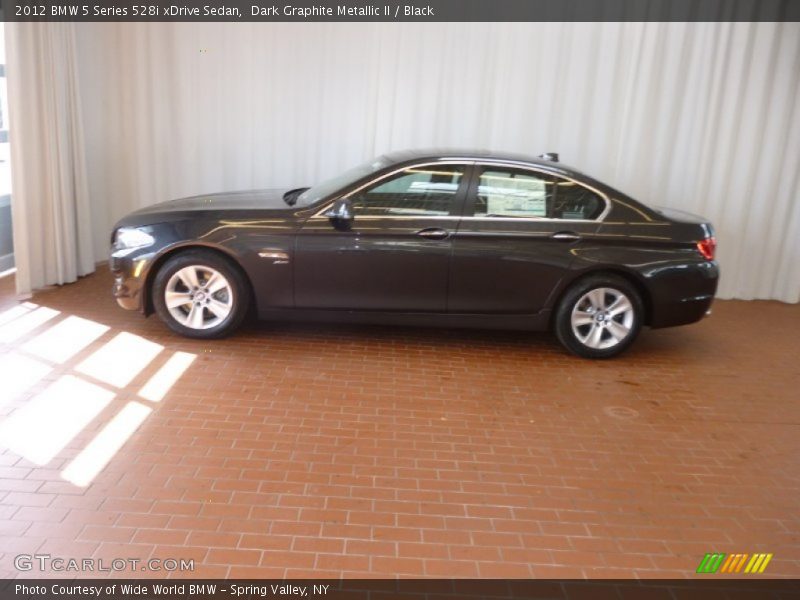 Dark Graphite Metallic II / Black 2012 BMW 5 Series 528i xDrive Sedan