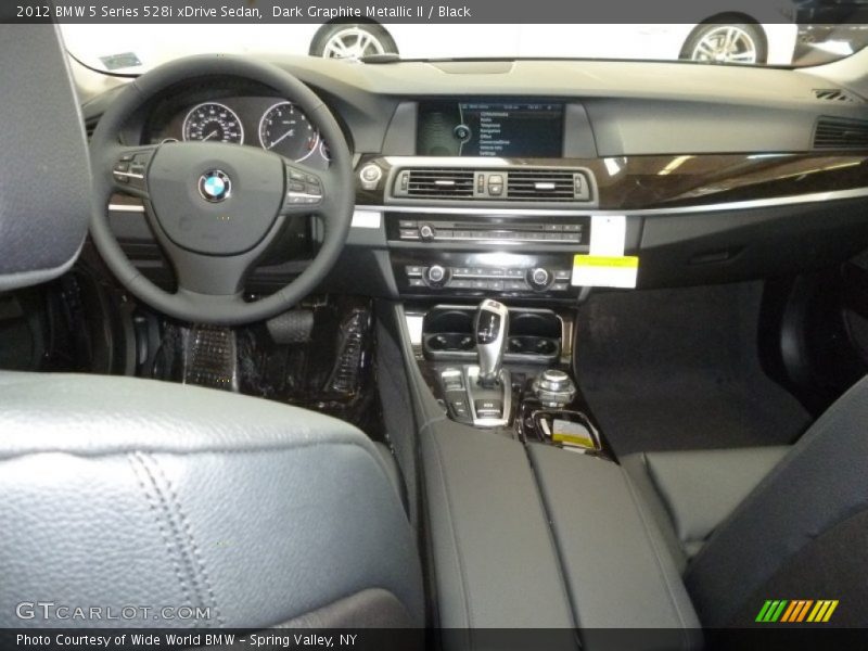 Dark Graphite Metallic II / Black 2012 BMW 5 Series 528i xDrive Sedan
