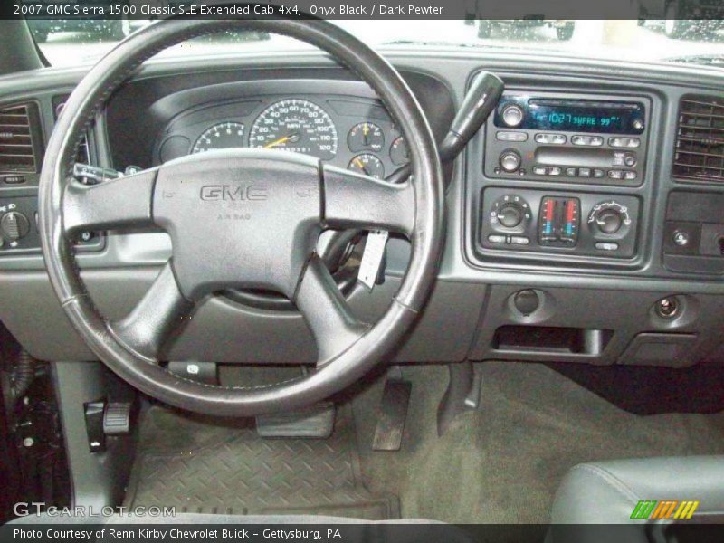 Onyx Black / Dark Pewter 2007 GMC Sierra 1500 Classic SLE Extended Cab 4x4