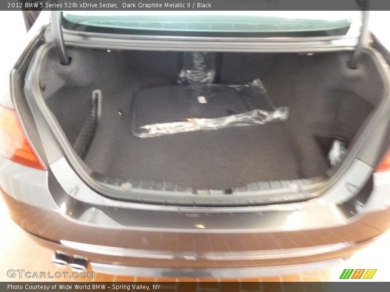 Dark Graphite Metallic II / Black 2012 BMW 5 Series 528i xDrive Sedan