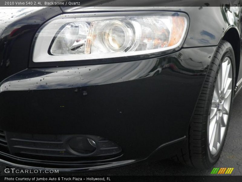 Black Stone / Quartz 2010 Volvo S40 2.4i