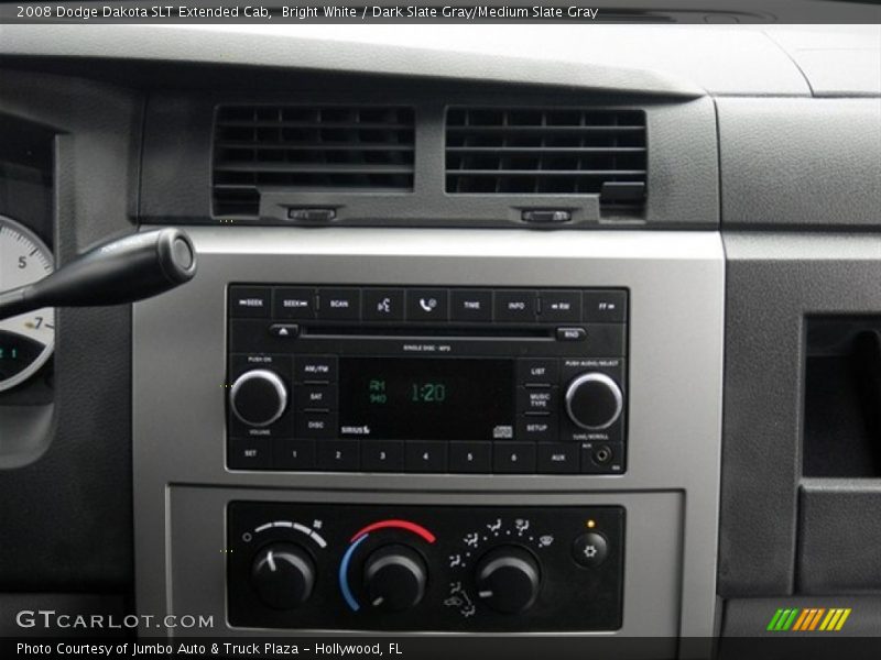 Audio System of 2008 Dakota SLT Extended Cab