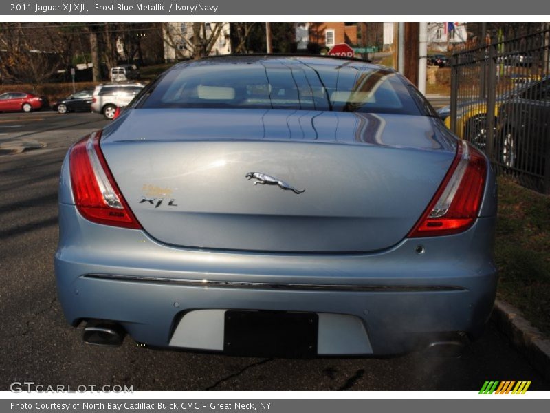 Frost Blue Metallic / Ivory/Navy 2011 Jaguar XJ XJL