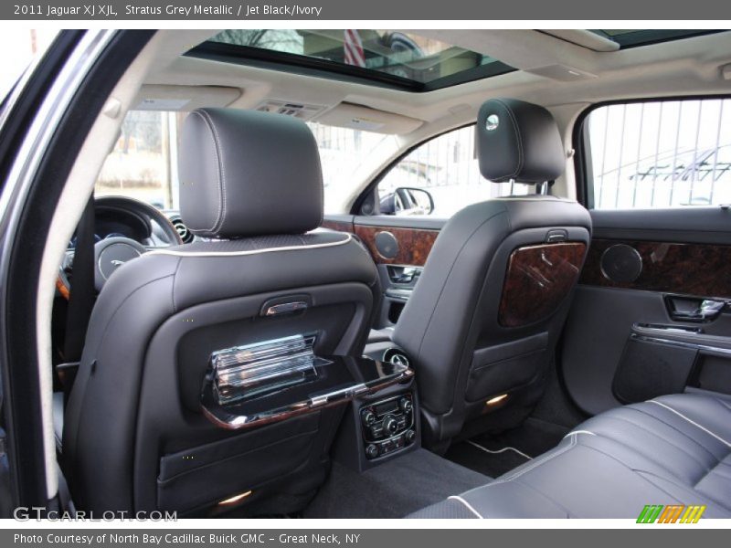  2011 XJ XJL Jet Black/Ivory Interior