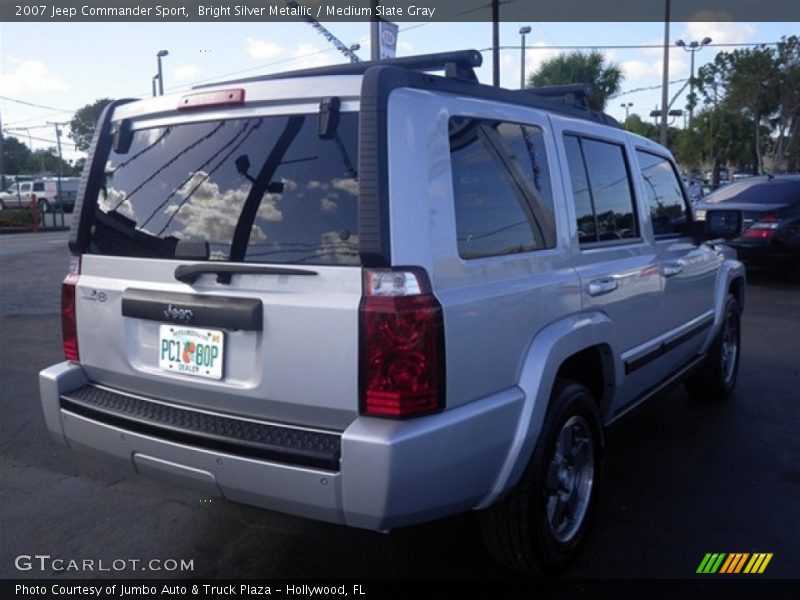 Bright Silver Metallic / Medium Slate Gray 2007 Jeep Commander Sport