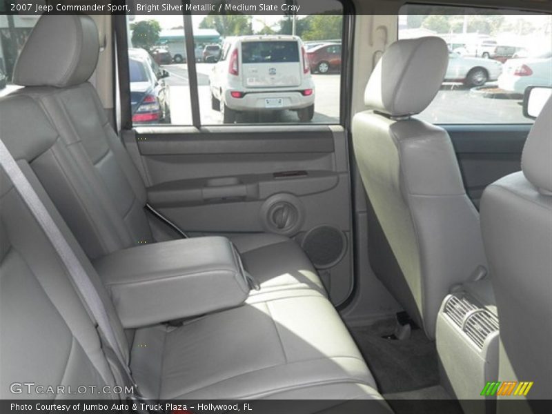 Bright Silver Metallic / Medium Slate Gray 2007 Jeep Commander Sport