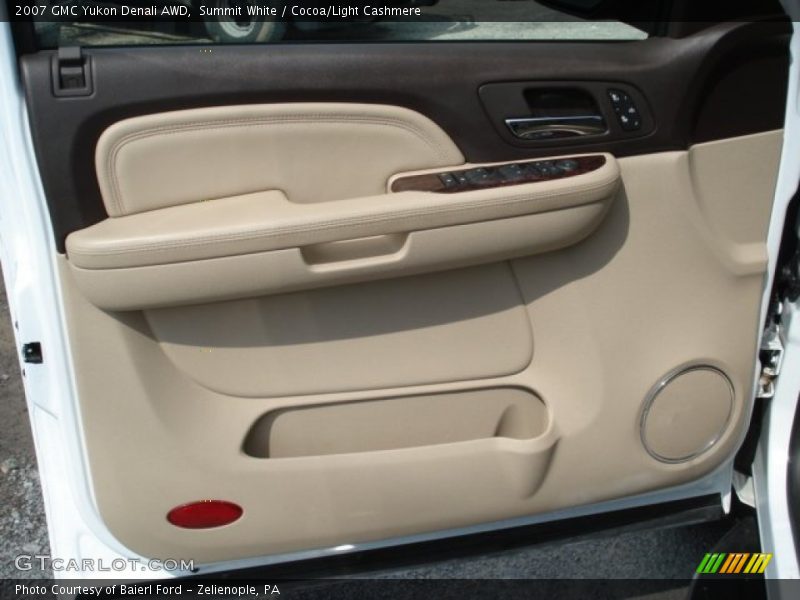 Summit White / Cocoa/Light Cashmere 2007 GMC Yukon Denali AWD