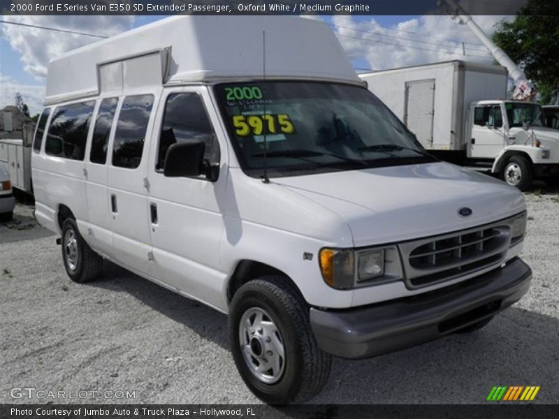 Oxford White / Medium Graphite 2000 Ford E Series Van E350 SD Extended Passenger