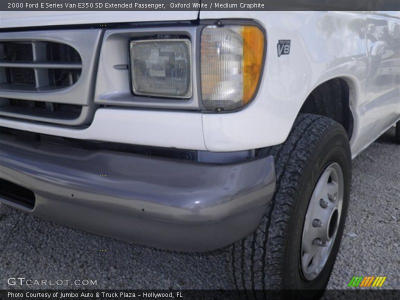 Oxford White / Medium Graphite 2000 Ford E Series Van E350 SD Extended Passenger