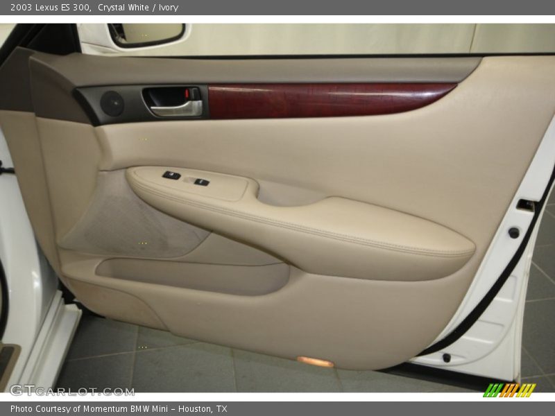 Crystal White / Ivory 2003 Lexus ES 300